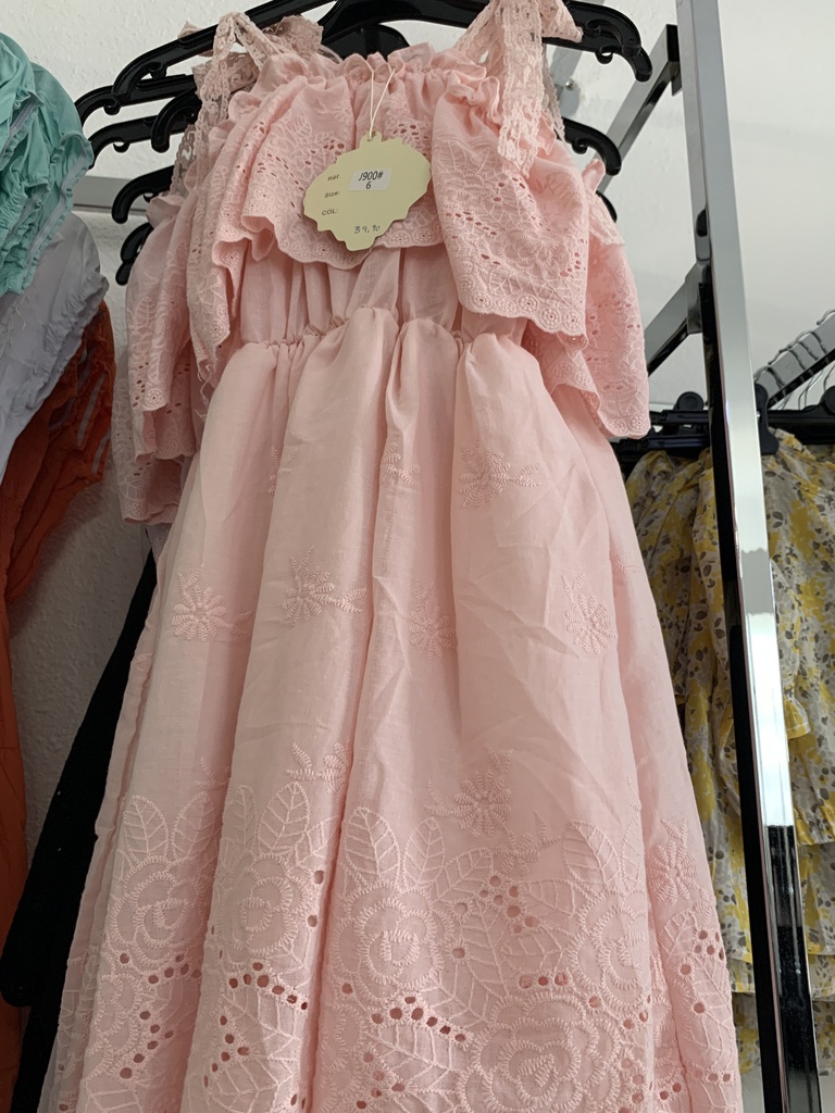 ROBE J900